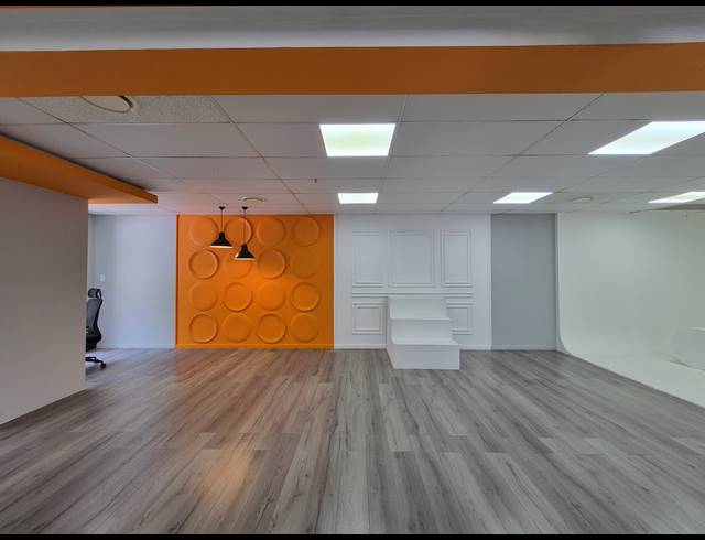 108M² OFFICE TO LET IN HYDE PARK